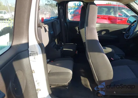 2010 Chevrolet Colorado Work Truck z USA, uszkodzony, nr VIN 1GCESBD97A8132647